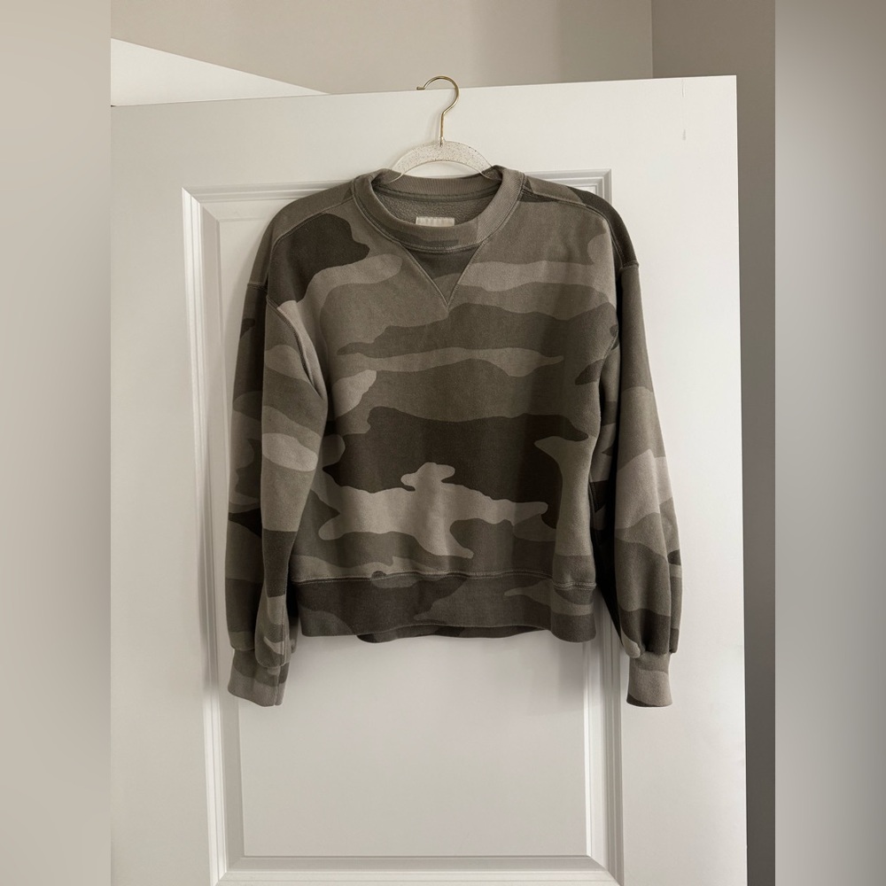 Abercrombie- Women’s Camo Sweatshirt